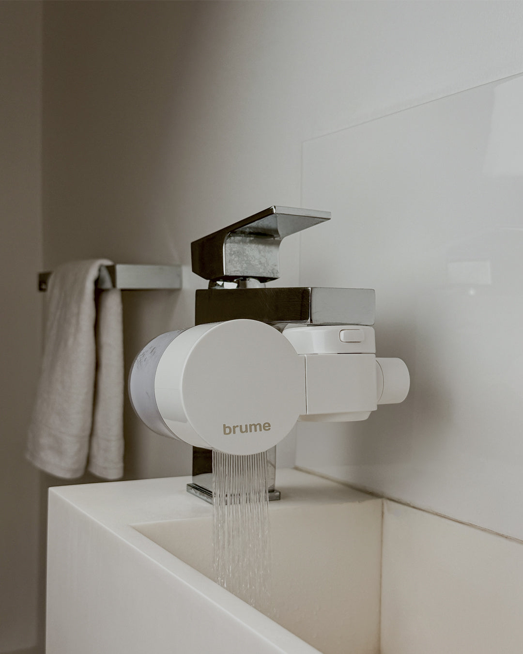 brume filter in Pearl White on a bathroom faucet